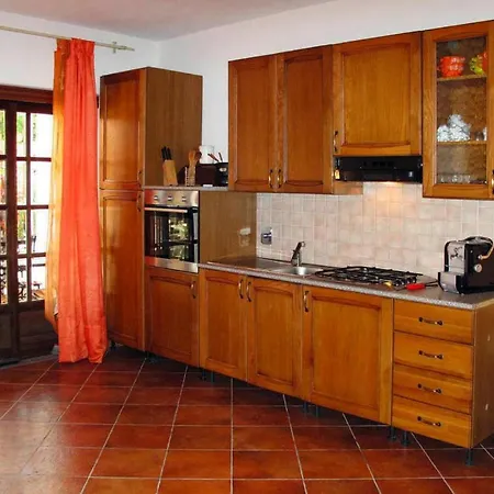 Apartment In Imperia With Garden *